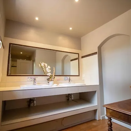 Σπίτι διακοπών Spacious House With Pool In Saint-raphael Saint-Raphaël