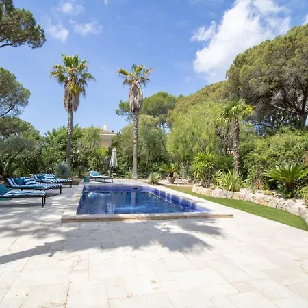 Spacious House With Pool In Saint-raphael Σπίτι διακοπών